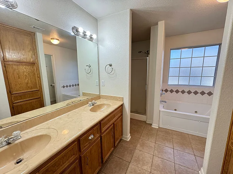 3806 Tatonka Dr — Photo 13