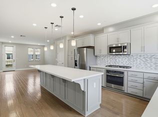 621 Cinnamon Cir, Mountain View, CA