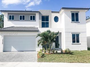 18202 SW 139th Ct, Miami, FL 33177