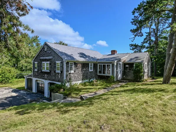 44 Mayflower Terrace, South Yarmouth, MA 02664