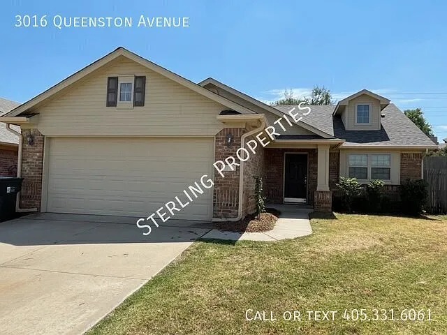 3016 Queenston Ave
