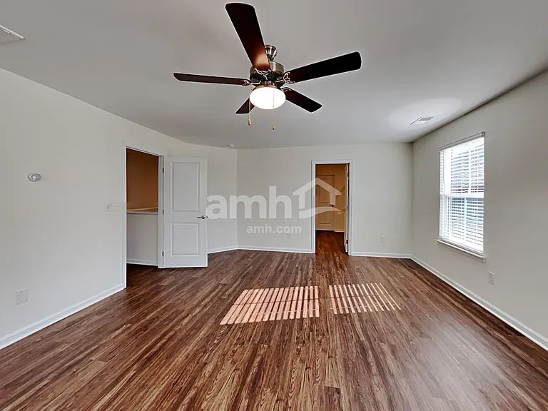 624 Hamilton Park Dr — Photo 10