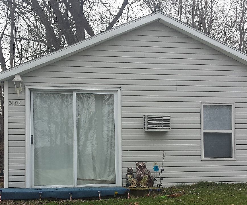 1st image of 24807 Lake Shore Dr