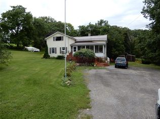 1556 Dale Rd, Warsaw, NY 14569
