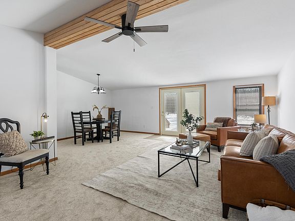 2nd image of 13393 Kimberly Rd