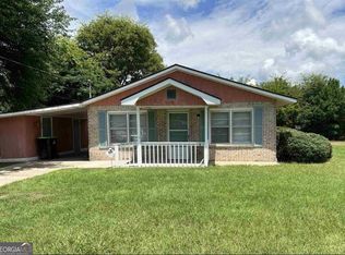 100 Chuck Cir, Warner Robins, GA 31093