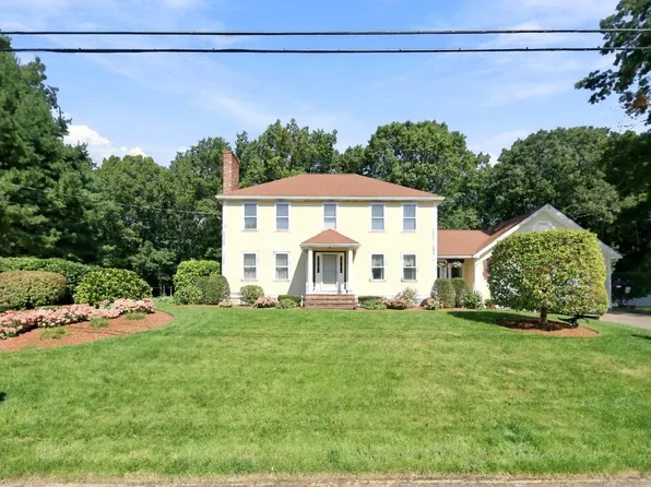 43 Santee Rd, Brockton, MA 02301