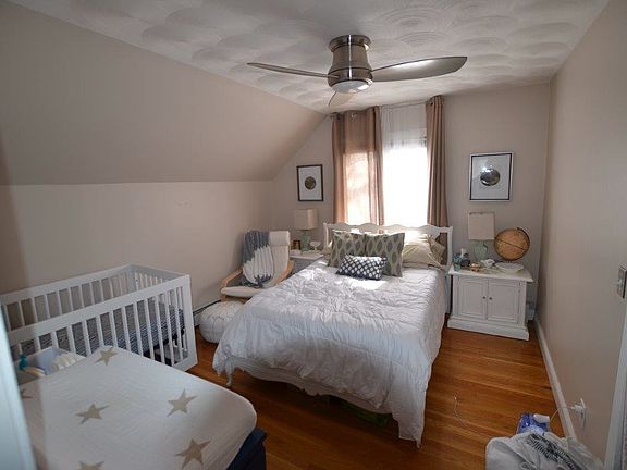 2nd image of 9 Dalton St Fl 2nd