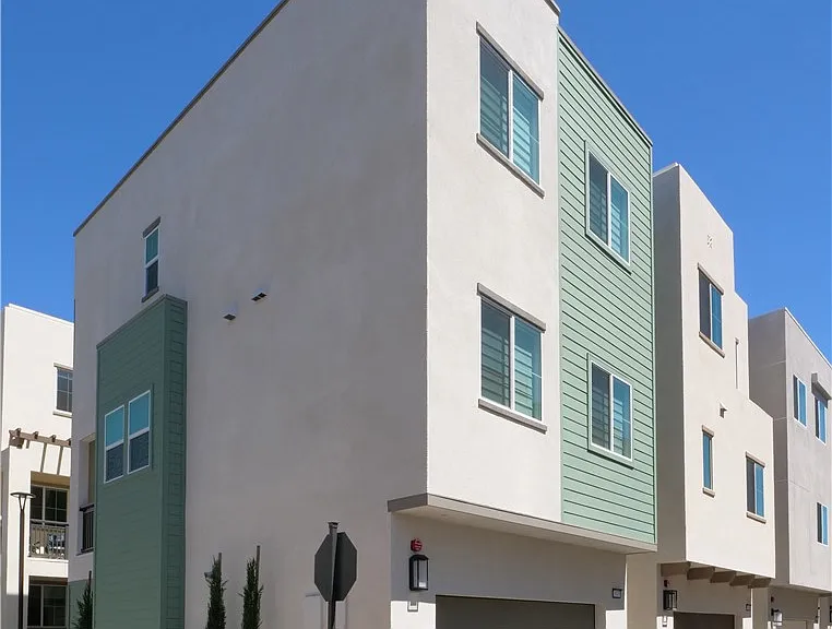 1645 W Hornet Dr — Photo 26