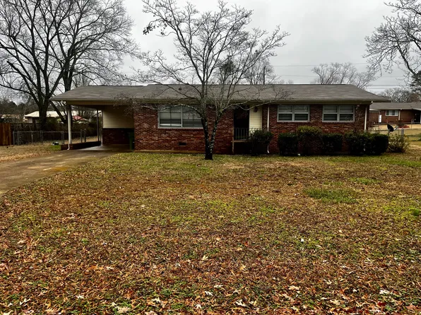 1606 Delwood Cir, Scottsboro, AL 35769