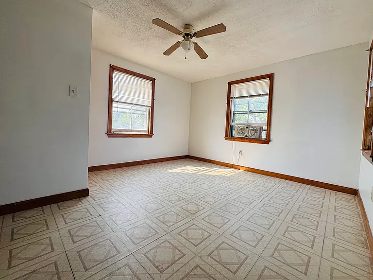 29 W Central Ave #3 — Photo 12