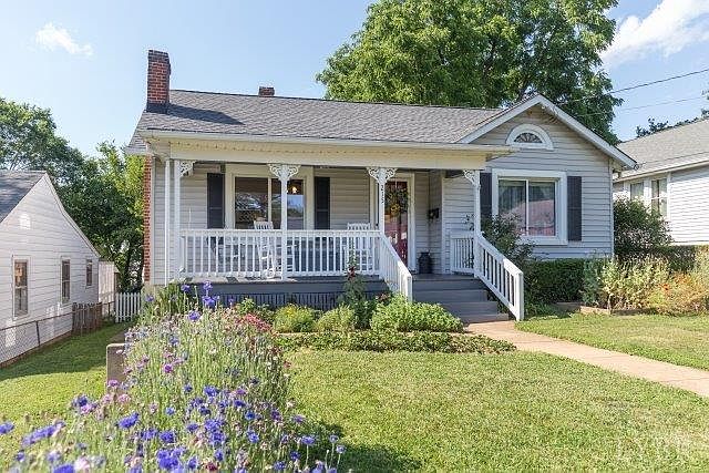 1st image of 215 McWane Cir