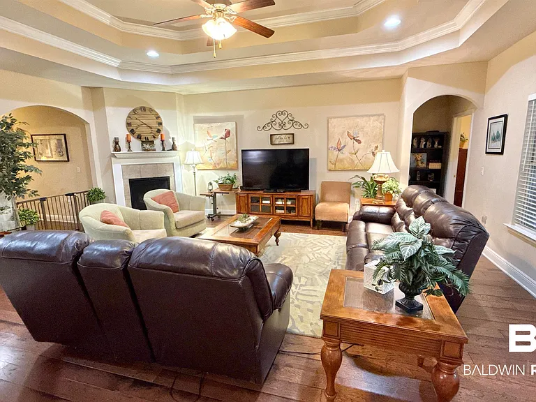 697 Parish Lakes Dr — Photo 14