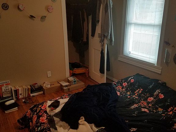5th image of 938 Sorin St