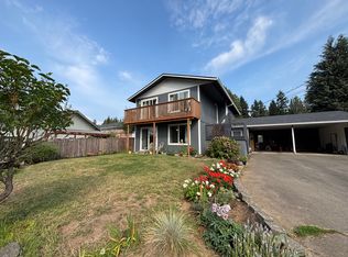 1421 Bradley St #B, Bremerton, WA 98310