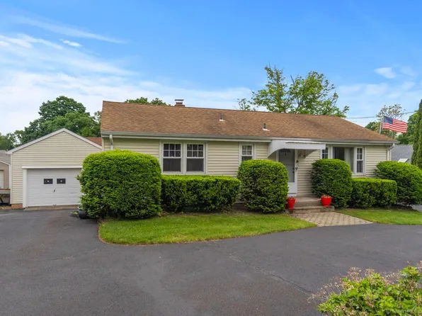 409 Evergreen Avenue, Hamden, CT 06518