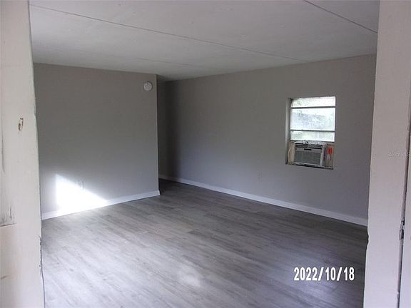 4th image of 11105 Pinto Dr