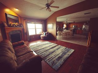 3815 W Village Ter, Springfield, MO 65810