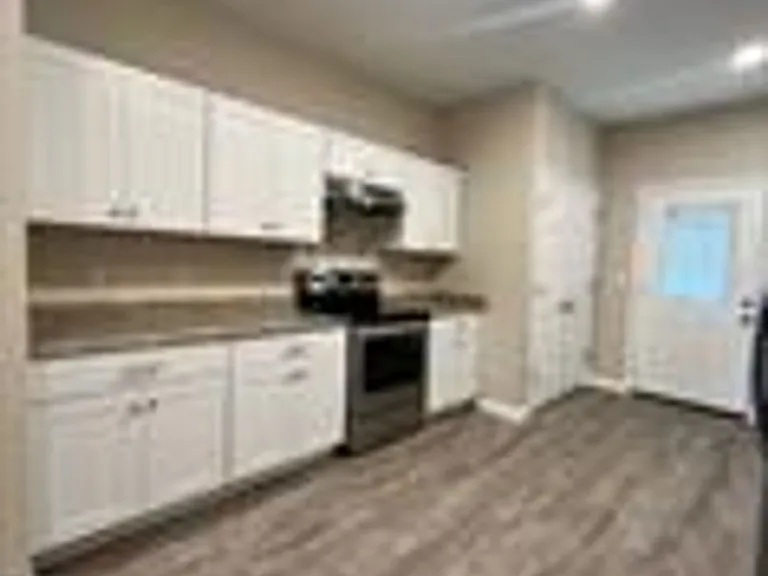 3208 Fawn Dr — Photo 4