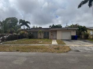 6880 Scott St, Hollywood, FL 33024