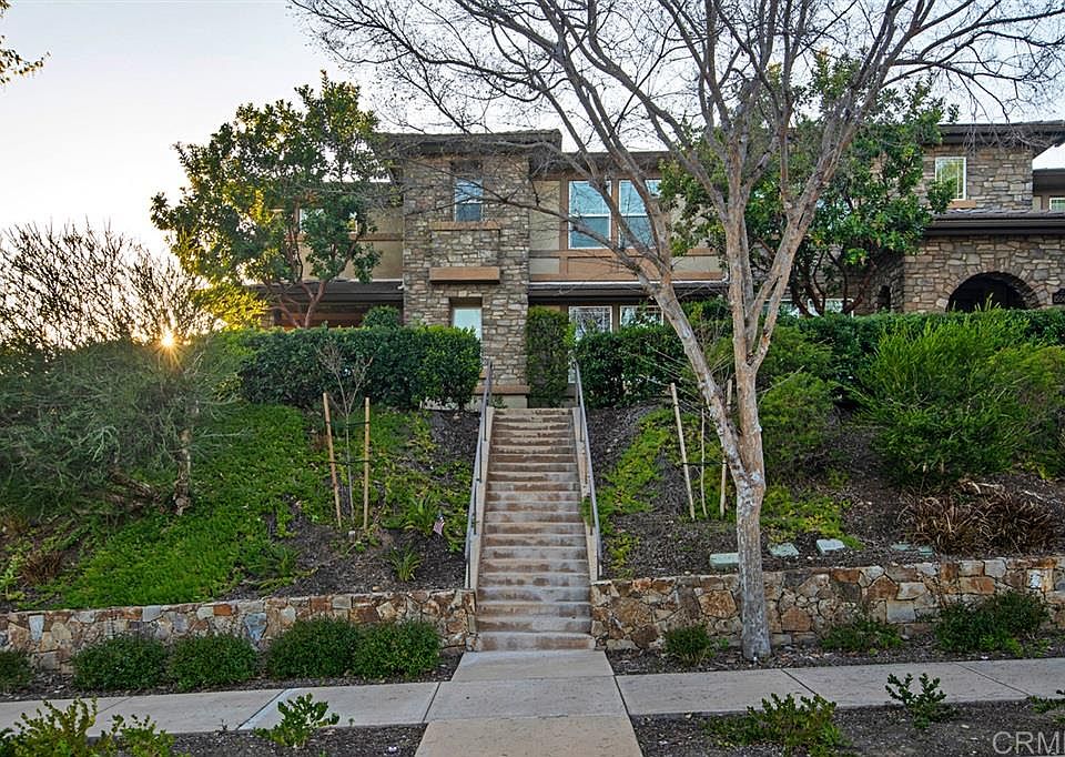 1st image of 15500 Paseo Del Sur