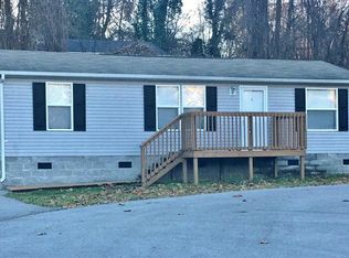 127 Greenwood Rd, Middlesboro, KY 40965