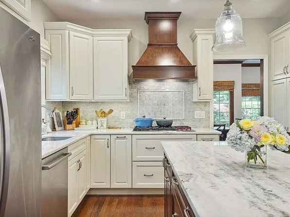 31 Leonard Ter #88, Roseland, NJ 07068