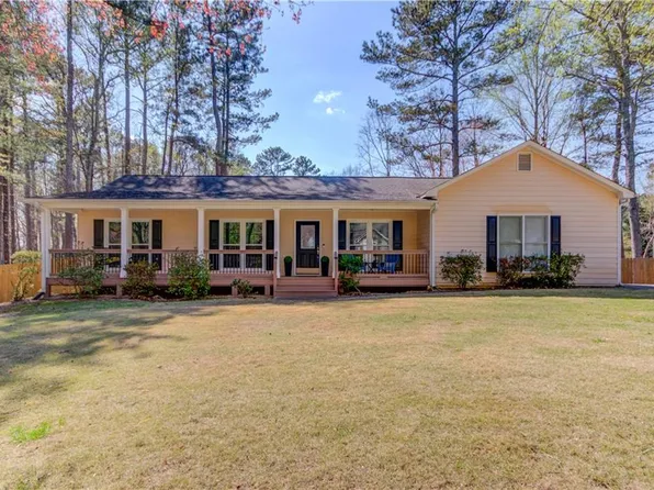 1838 Stone Brook Ct, Lawrenceville, GA 30043