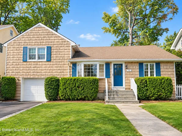 81 David St, Staten Island, NY 10308