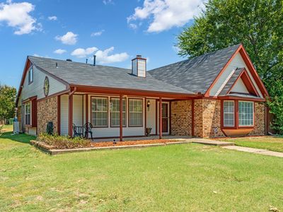 1883 Hilltop Dr, Lewisville, TX, 75077