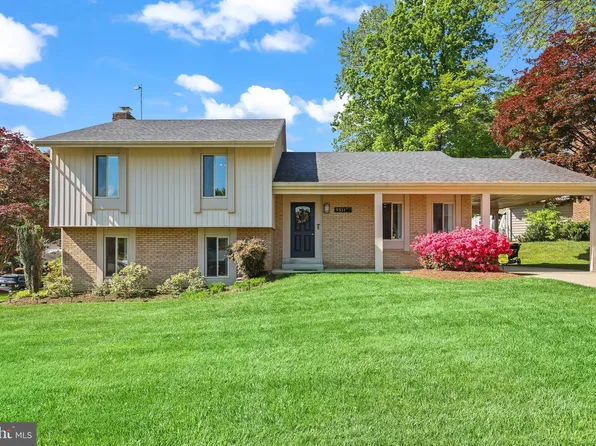 9511 Vandola Ct, Burke, VA 22015