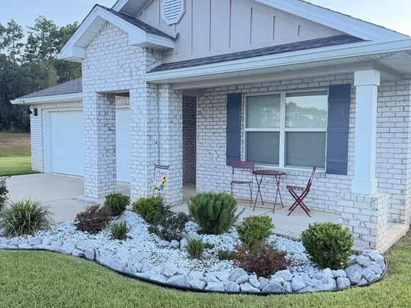 3066 Brandon Dunes Ln, Laurel Hill, FL 32567