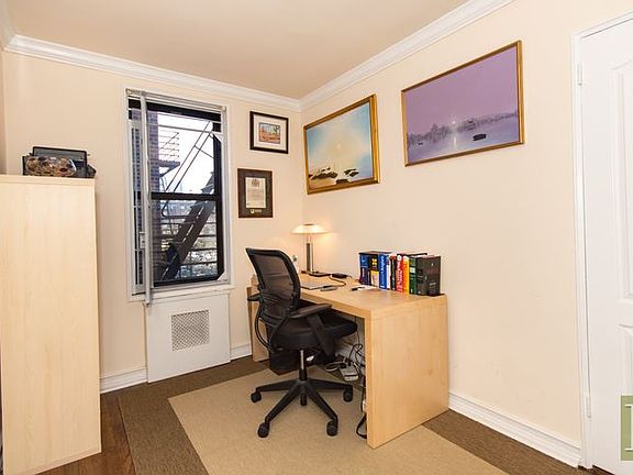 4th image of 3235 Cambridge Ave APT 6A