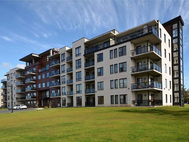 245 Innovation Dr — Photo 2