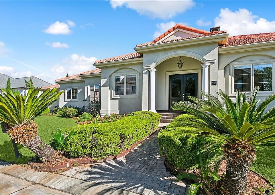 1st image of 28 Palmetto