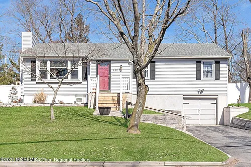 559 Dow Ave Photo 1