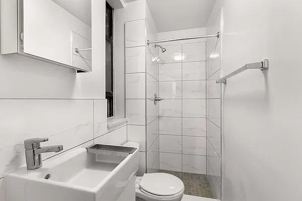 Rented by Compass | media 28