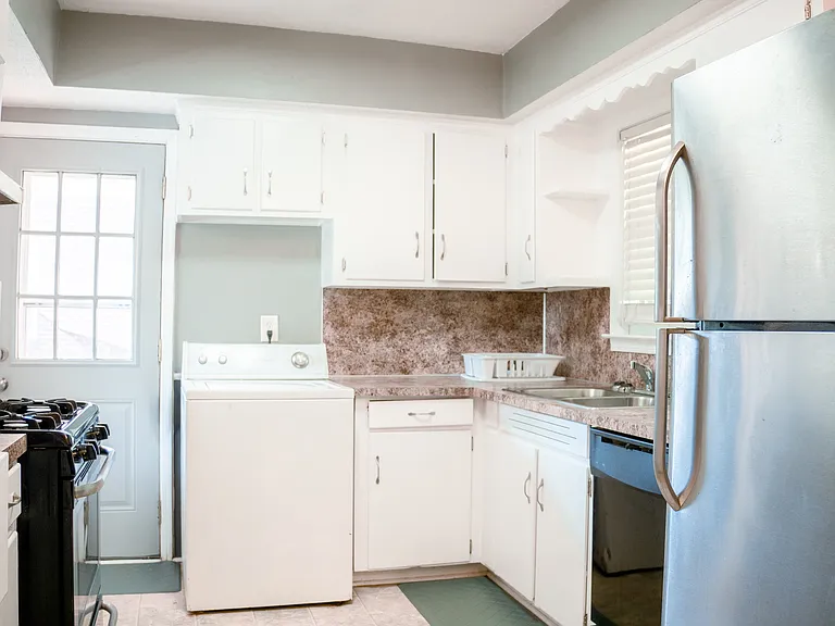3140 Bonanza Dr — Photo 6
