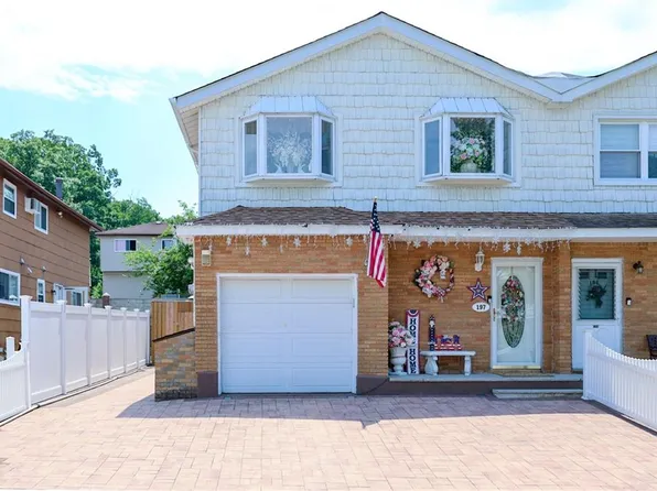 197 Lewiston St, Staten Island, NY 10314