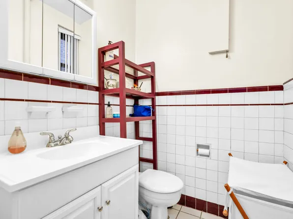 84-51 Beverly Road image 16 of 20