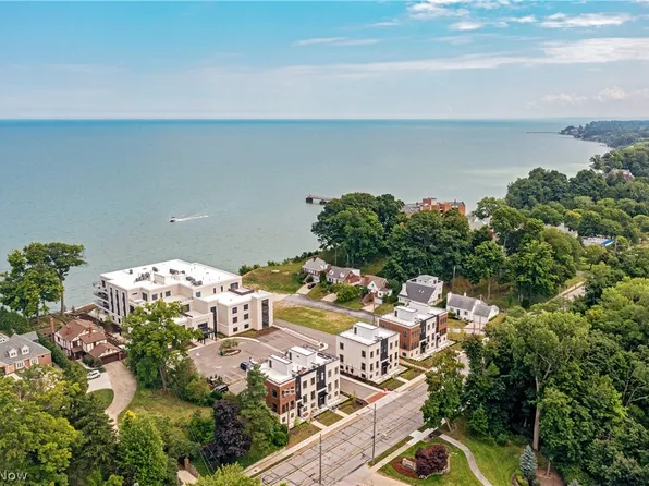 22700 Lake Rd #201, Rocky River, OH 44116