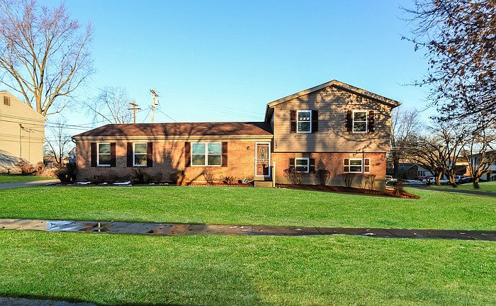 1st image of 250 Francisridge Dr