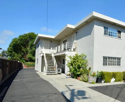 1130 Rex Rd Photo 1
