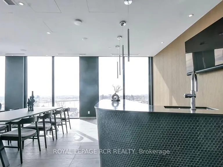 39 Mary St #2402 — Photo 12