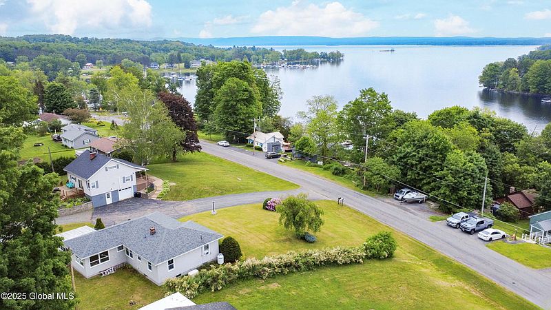 2nd image of 157 Lakeside Drive