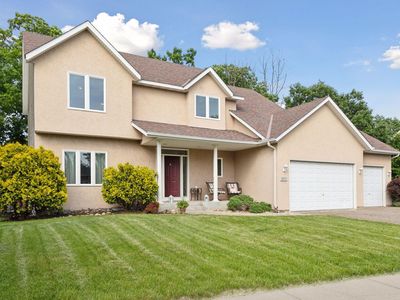8527 College Trl, Inver Grove Heights, MN, 55076