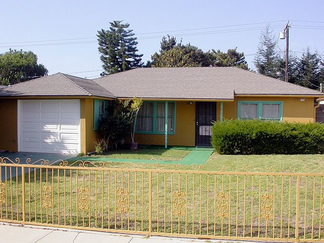 1st image of 521 Frances St