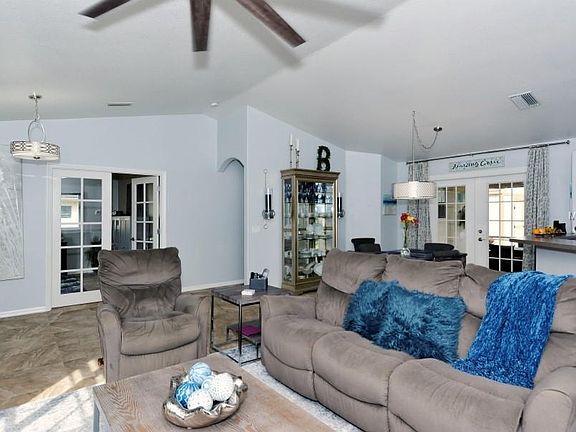 5th image of 6280 Fronda Ave