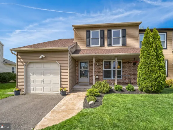 137 Hunt Dr, Horsham, PA 19044