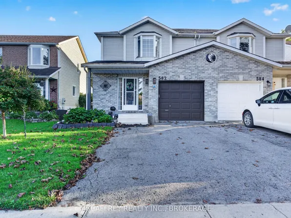 582 Barnsley Cres, Kingston, ON K7M 8X3